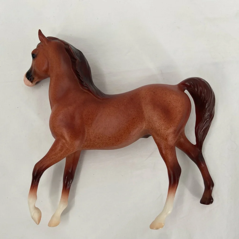 Breyer Horse Model Roan Arabian Stallion classic‎ #679 Retired 2005